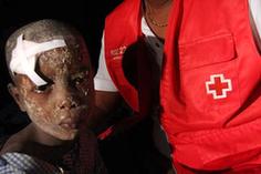 Photo taken on Jan. 13, 2010 shows injured people in Haiti&apos;s capital Port-au-Prince.[Xinhua]